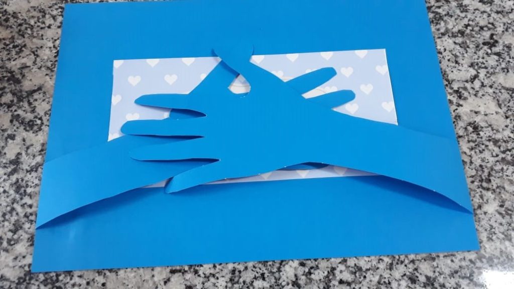 Cartão meu abraço para você papai - aula de artes com minha turminha do 4ºano WhatsApp Image 2019 08 07 at 18.28.40 5